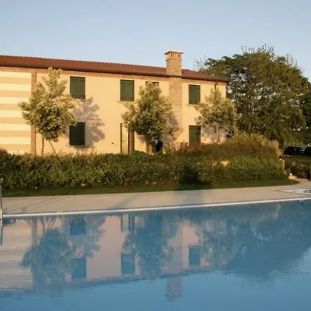 Agriturismo Corte Oliani شقة